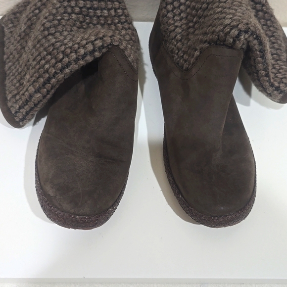 🌾 UGG LYZA WOOL BLEND KNIT BOOTS - Picture 6 of 13